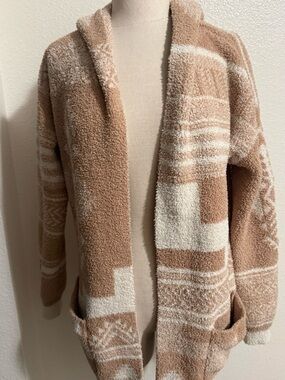Barefoot Dreams Plush Open-Front Cardigan in Beige and Cream
